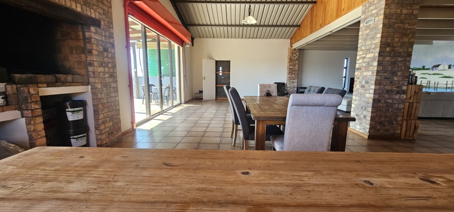 3 Bedroom Property for Sale in Hartebeesfontein Western Cape